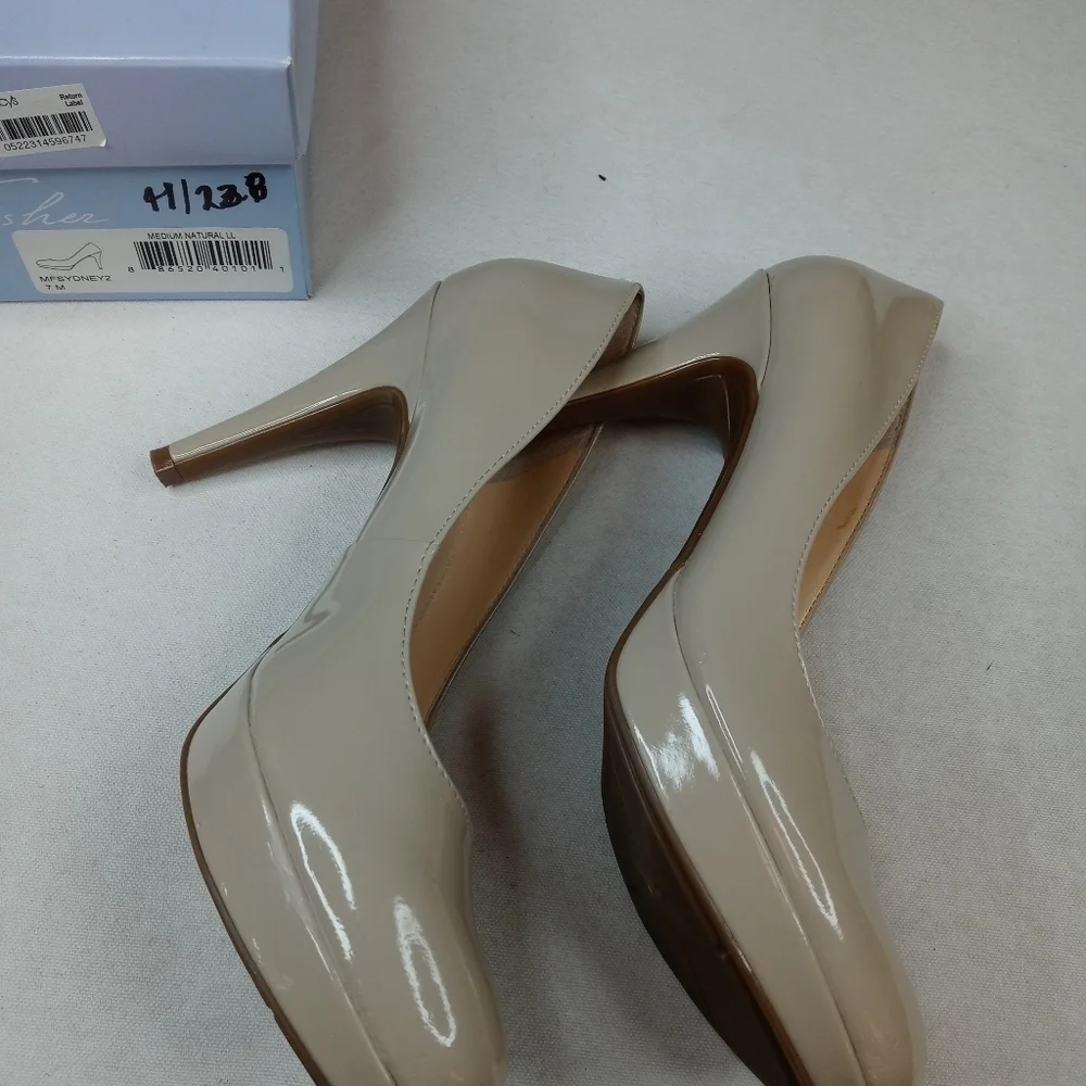Marc Fisher 'MFsydney2' Pump Nude Patent Leather p